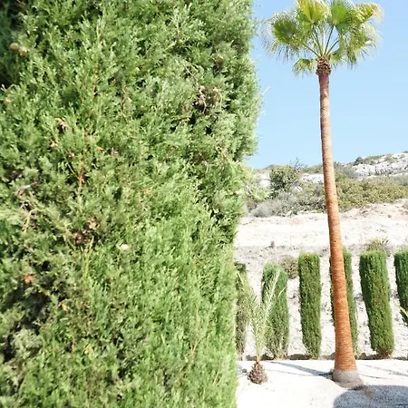 Villa Oceana - With Private Pool And Gardens *