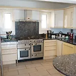 Oceana - With Private Pool And Gardens * Peyia