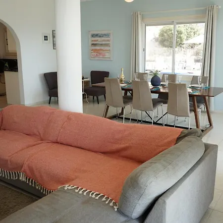 Oceana - With Private Pool And Gardens Villa Peyia
