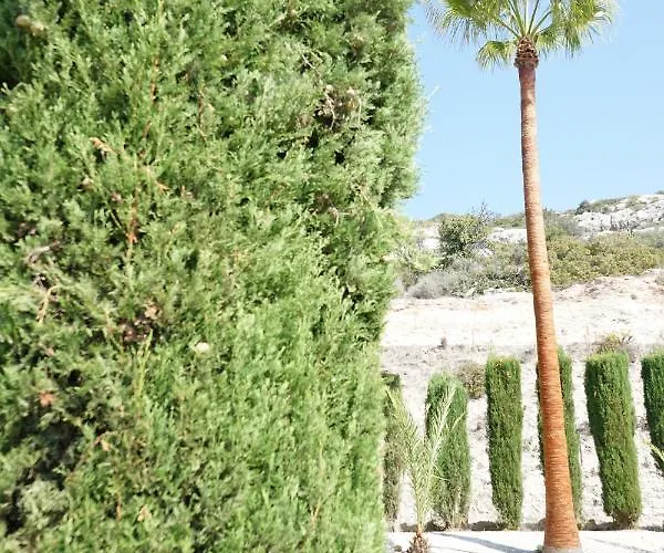 Villa Oceana - With Private Pool&gardens *