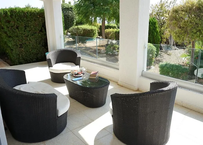 Willa Oceana - With Private Pool And Gardens