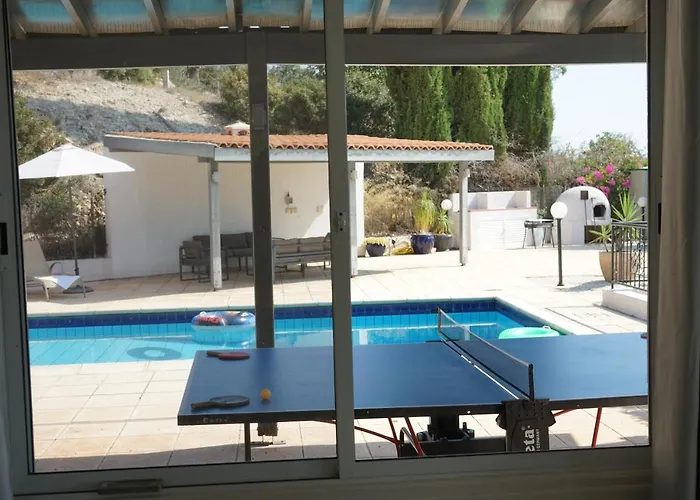 Oceana - With Private Pool And Gardens Willa *