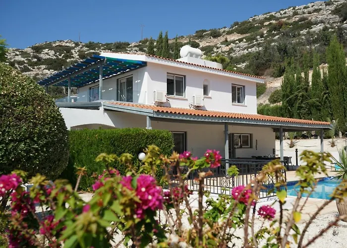 Willa Oceana - With Private Pool And Gardens