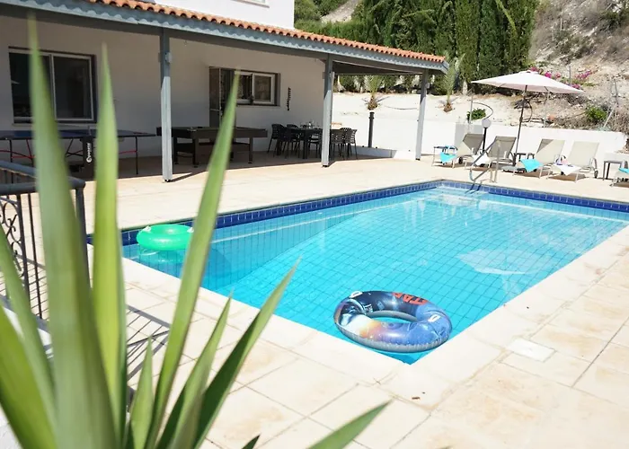 Villa Oceana - With Private Pool&gardens