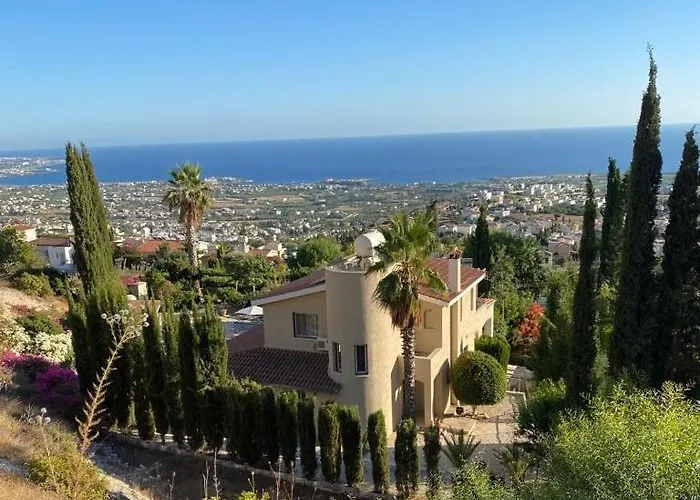 Oceana - With Private Pool And Gardens * Peja