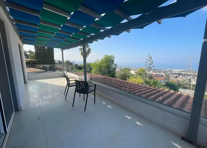 Oceana - With Private Pool&gardens *